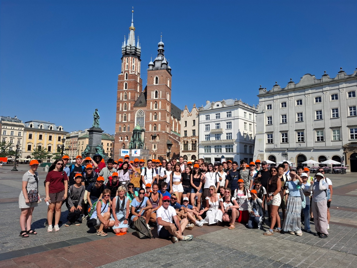 Stare Miasto z&nbsp;Bazyliką Mariacką w&nbsp;Krakowie